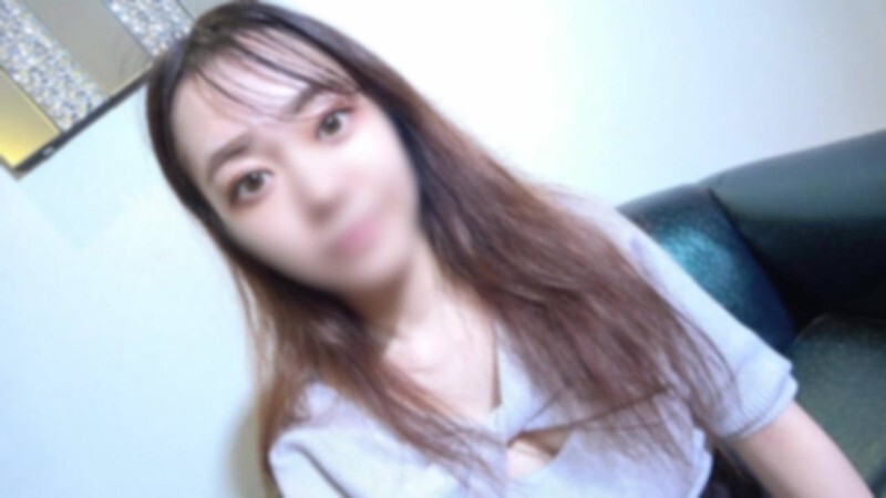 A Beautiful College Student Starts Work: A Captivating Experience