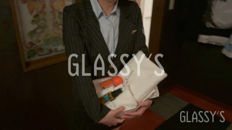 Glassy's #09: Fesselnde Glasstrumperotik mit nonstop Ejakulation