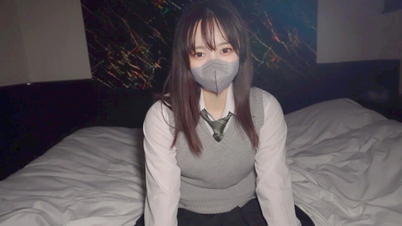 Discover FC2's Exciting New Idol: 18, F-cup, Dance Club Captain - Debut Performance!