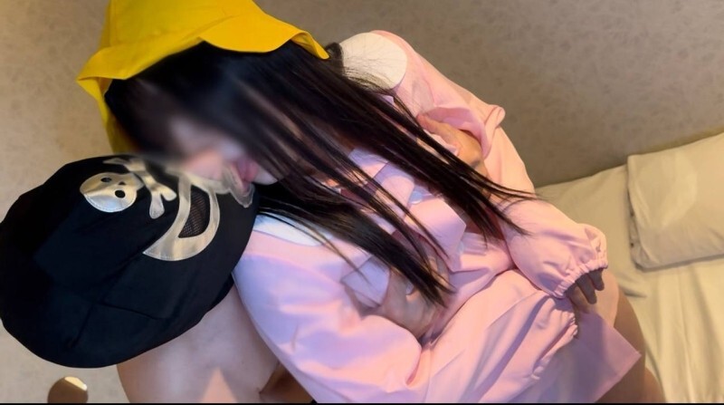 Experience the Charm of a Real Amateur Nursery Teacher Cosplay
