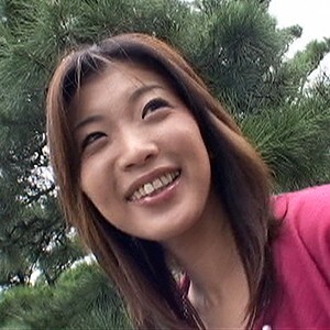 Ayako HD: Genießen Sie die Schönheit dieser Japanerin in Full-HD