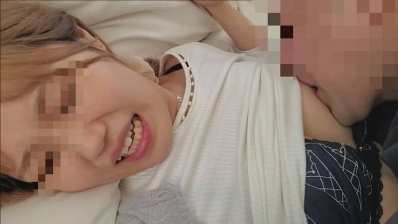 Deutsche Amateurvideos: Frau leiht Geld, kann nicht zurückzahlen - ergreifende Situation