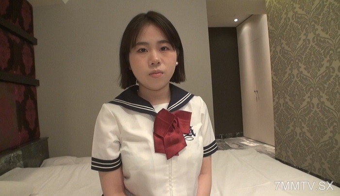 Sexual Love with an Underground F-Cup Idol: Cunning & Cute at 18!