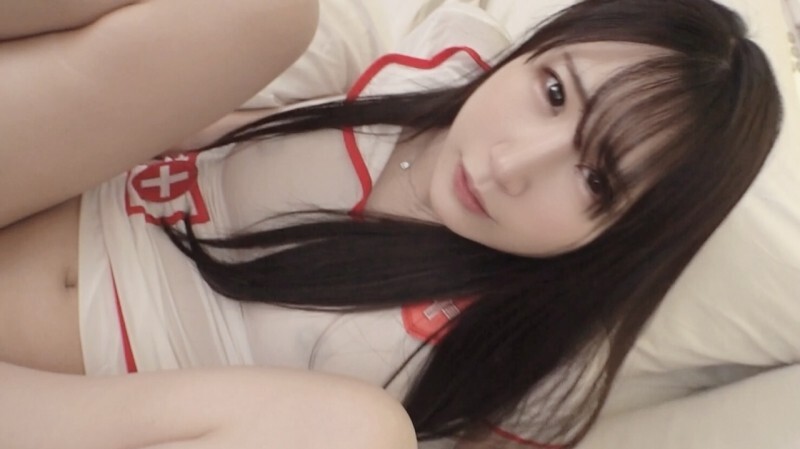 Hana-chan's Shaved Pussy: A Charming Experience with a Fair-Skinned Beauty