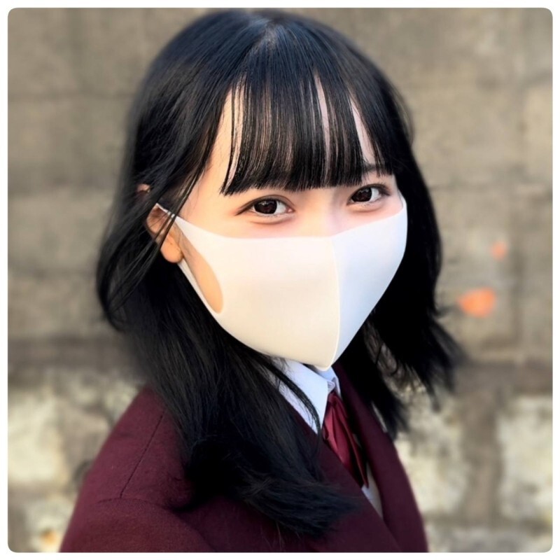 Exklusiv: Die Geschichte von Momona-chan, der verschwundenen Idol-Gruppe Trainee in unzensierten Videos